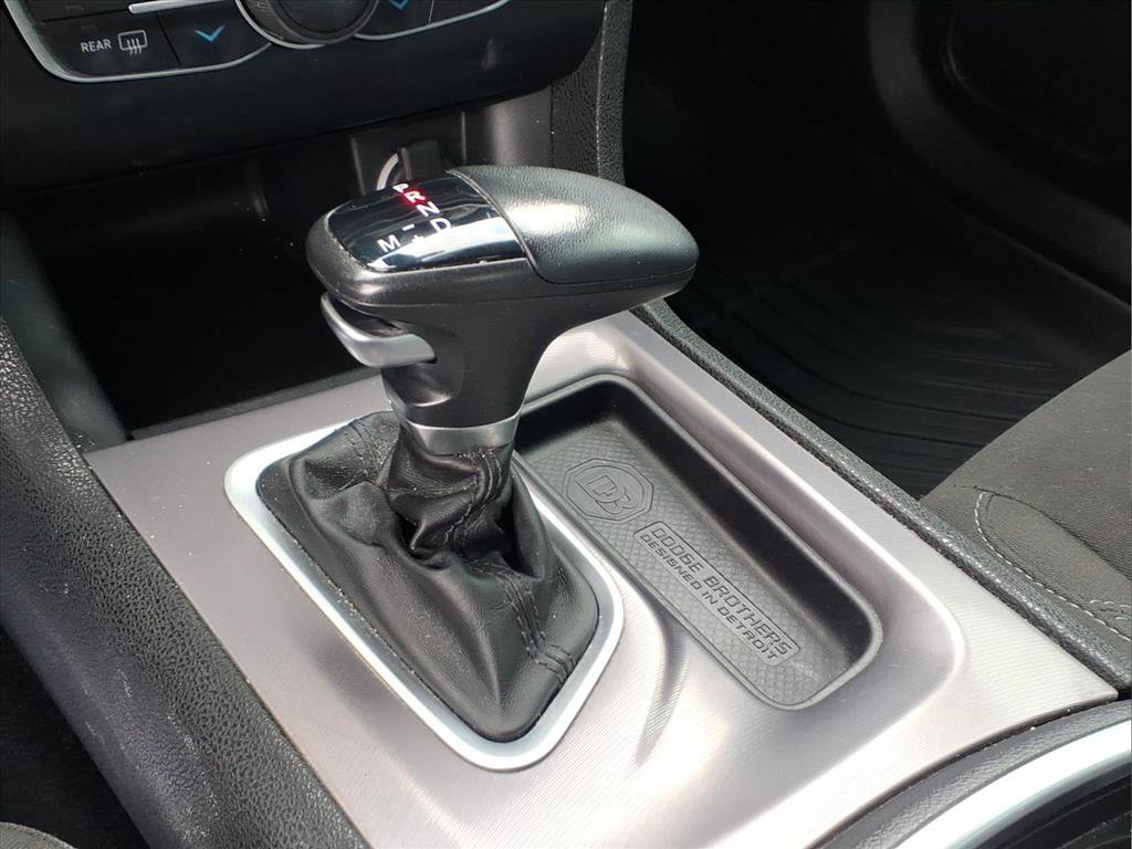 Used 2023 Dodge Charger SXT RWD image 7