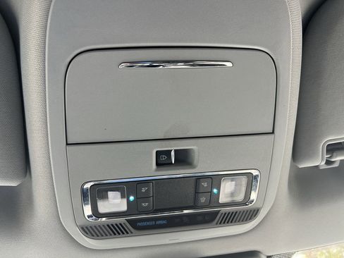 Used 2021 Ford F150 Lariat image 28