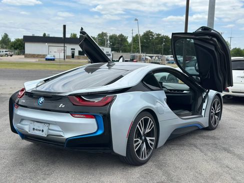 Used 2016 BMW i8 AWD/4WD image 9