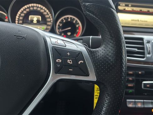 Used 2014 Mercedes-Benz E 350 4MATIC Sedan image 25