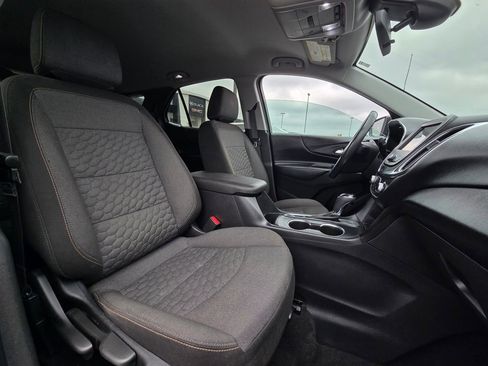 Used 2020 Chevrolet Equinox LT image 29