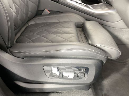 Used 2023 BMW X5 sDrive40i w/ Luxury Seating Package image 32