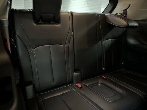 Used 2025 INFINITI QX60 Luxe FWD image 28