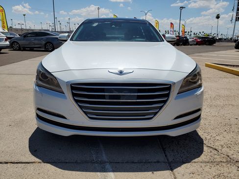Used 2015 Hyundai Genesis 3.8 w/ Option Group 04 image 8
