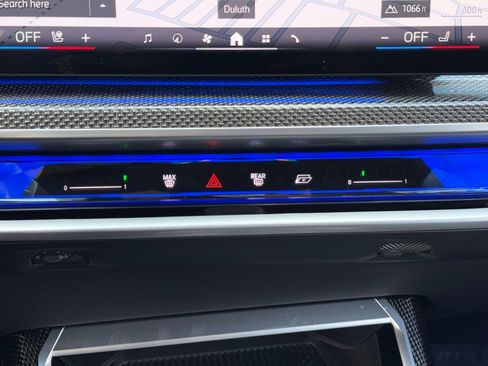 Used 2023 BMW i7 xDrive60 image 34