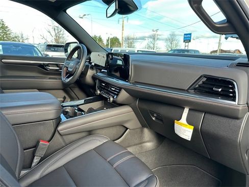 New 2025 Chevrolet Tahoe RST w/ RST Capability Package image 42