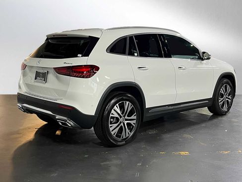 Certified 2025 Mercedes-Benz GLA 250 4MATIC image 7