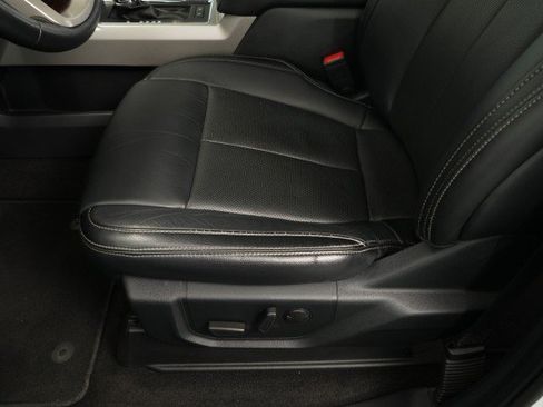 Used 2020 Ford F150 Lariat w/ Equipment Group 502A Luxury AWD/4WD image 39