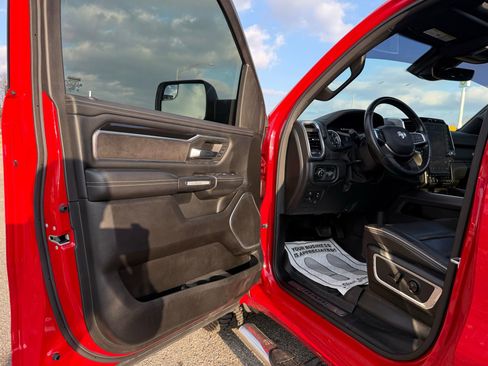 Used 2021 RAM 1500 Laramie w/ Sport Appearance Package image 40