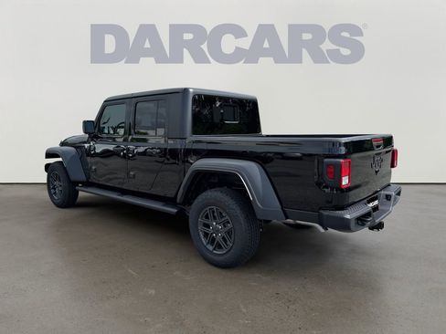 New 2026 Jeep Gladiator Sport AWD/4WD image 5