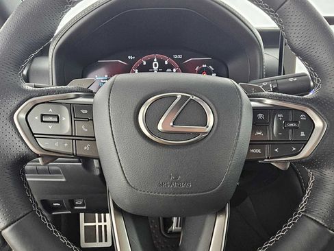 Used 2026 Lexus IS 350 F Sport RWD image 22