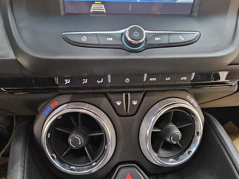 Used 2019 Chevrolet Camaro LS image 27