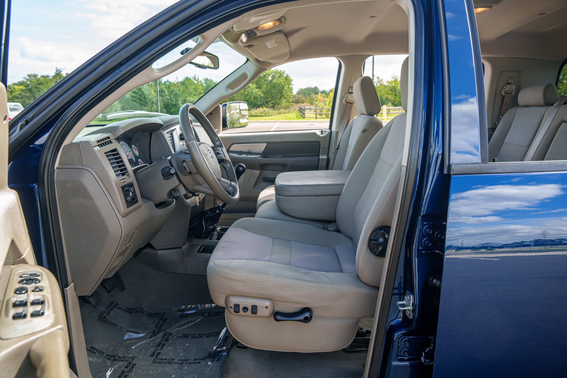 Used 2009 Dodge Ram 2500 Truck SLT w/ Popular Equipment Group AWD/4WD image 37