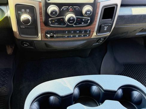 Used 2018 RAM 2500 Laramie AWD/4WD image 19