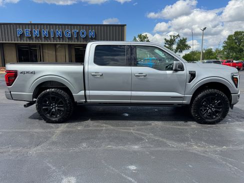 Used 2025 Ford F150 Platinum AWD/4WD image 8