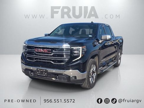 Used 2024 GMC Sierra 1500 SLT AWD/4WD image 1