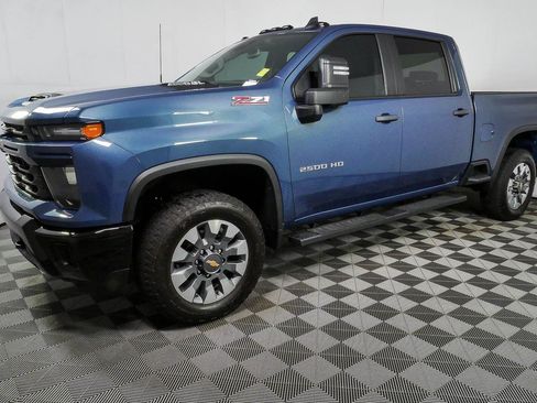 Certified 2024 Chevrolet Silverado 2500 Custom w/ Custom Value Package AWD/4WD image 25