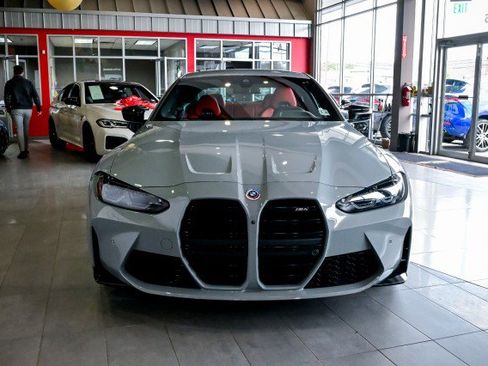 Used 2023 BMW M4 Coupe w/ Executive Package image 2