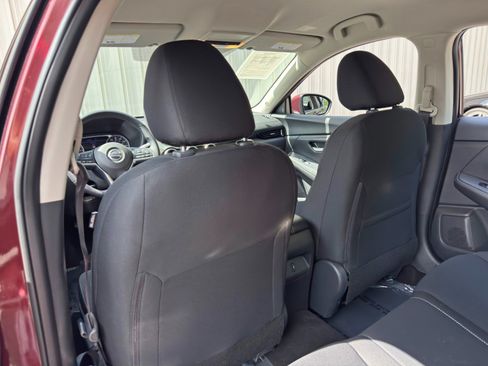 Used 2023 Nissan Sentra SV w/ All-Weather Package FWD image 29