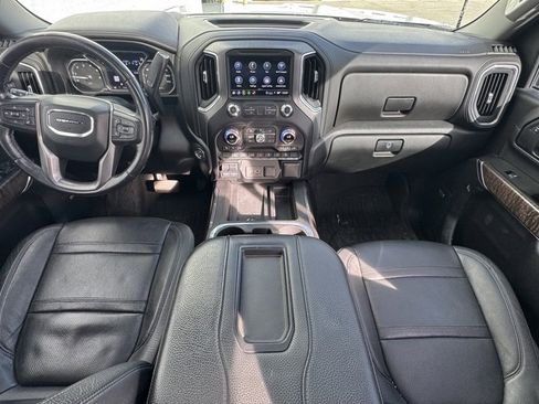 Used 2021 GMC Sierra 3500 Denali w/ Denali Ultimate Package image 12