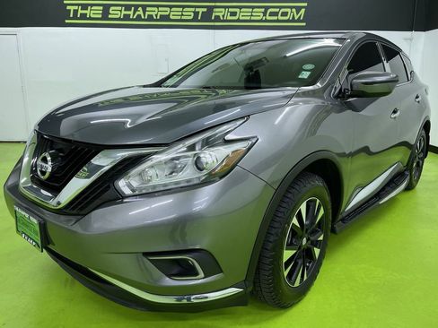 Used 2018 Nissan Murano S image 5