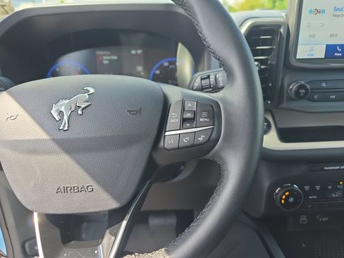 Used 2024 Ford Bronco Sport Heritage w/ Heritage Convenience Package AWD/4WD image 29