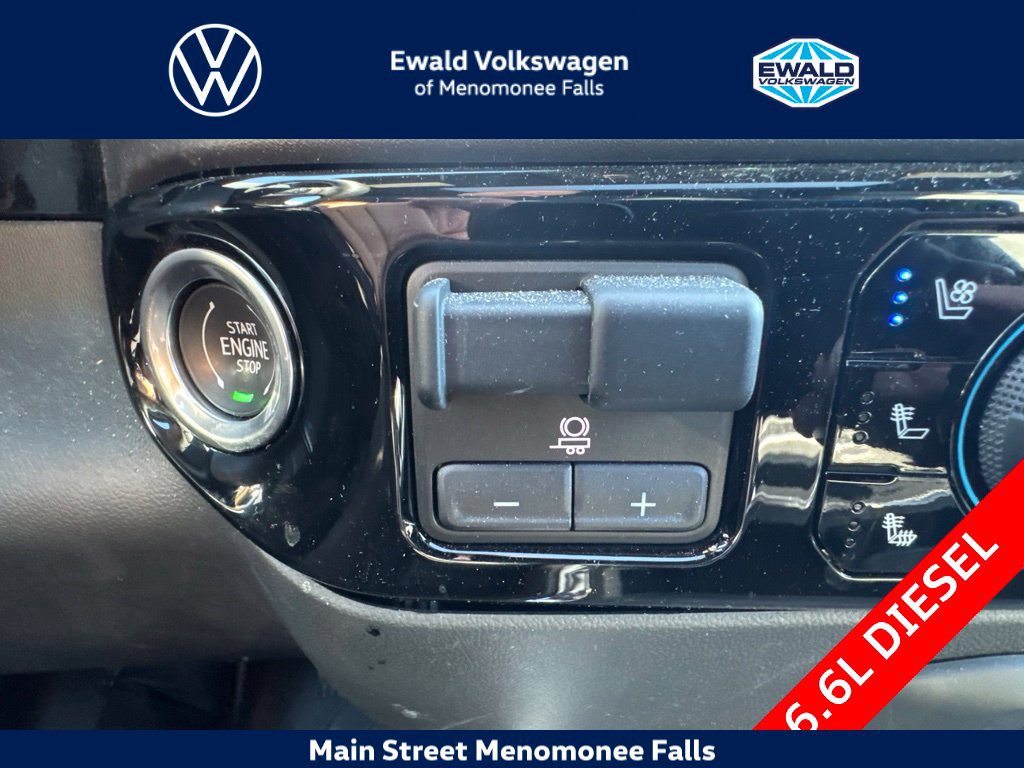 Used 2024 Chevrolet Silverado 3500 High Country w/ High Country Premium Package AWD/4WD image 17