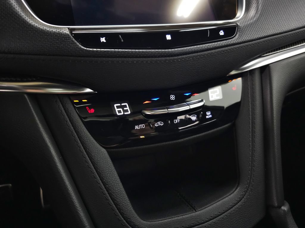 Used 2020 Cadillac XT5 Sportv AWD/4WD image 31