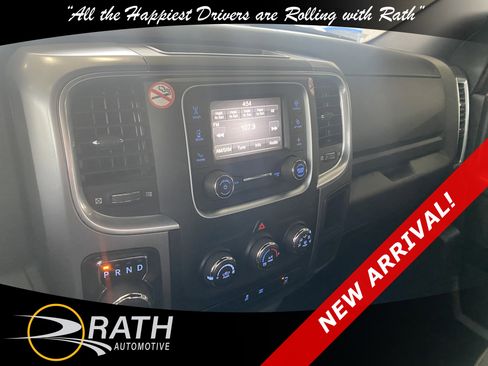 Used 2024 RAM 1500 Classic Warlock AWD/4WD image 14