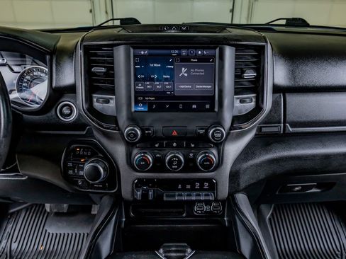 Used 2023 RAM 1500 Big Horn image 24
