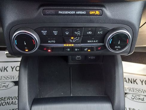 Used 2024 Ford Escape ST-Line w/ Cold Weather Package image 23