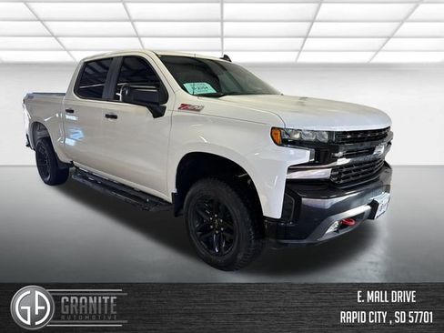 Used 2019 Chevrolet Silverado 1500 LT Trail Boss w/ Convenience Package image 7