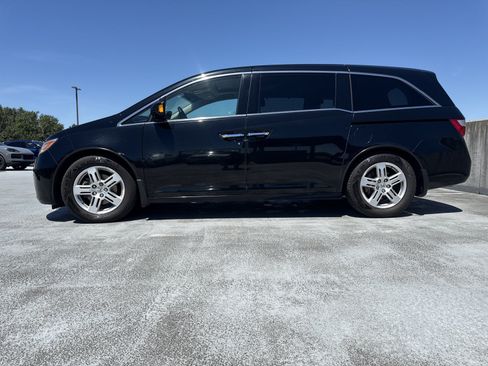 Used 2012 Honda Odyssey Touring image 4