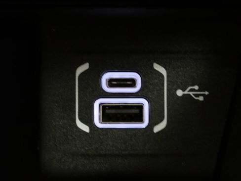 Used 2022 Jeep Compass Latitude w/ Sun and Sound Group image 22