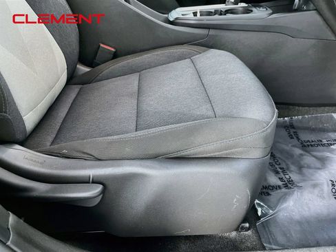 Used 2024 Chevrolet Trax LS FWD image 32