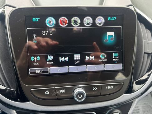 Used 2018 Chevrolet Volt LT w/ Comfort Package FWD image 12