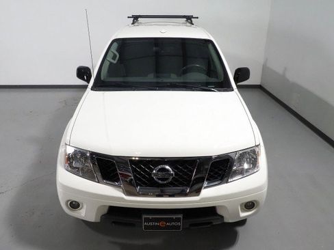 Used 2018 Nissan Frontier SV w/ Value Truck Package image 10