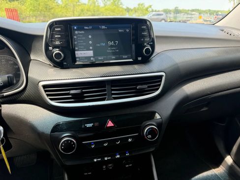 Used 2019 Hyundai Tucson SE AWD/4WD image 15