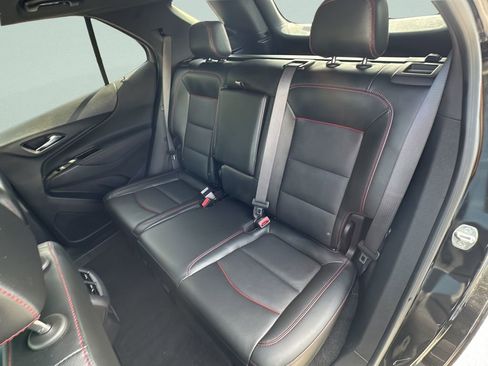 Used 2023 Chevrolet Equinox RS w/ RS Leather Package FWD image 9