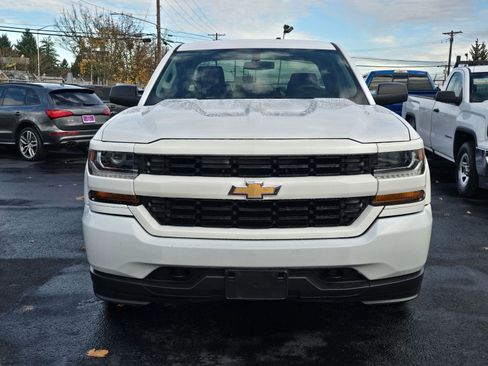 Used 2016 Chevrolet Silverado 1500 Custom w/ Custom Convenience Package image 8