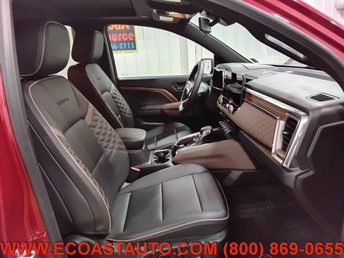 Used 2024 GMC Canyon Denali AWD/4WD image 14