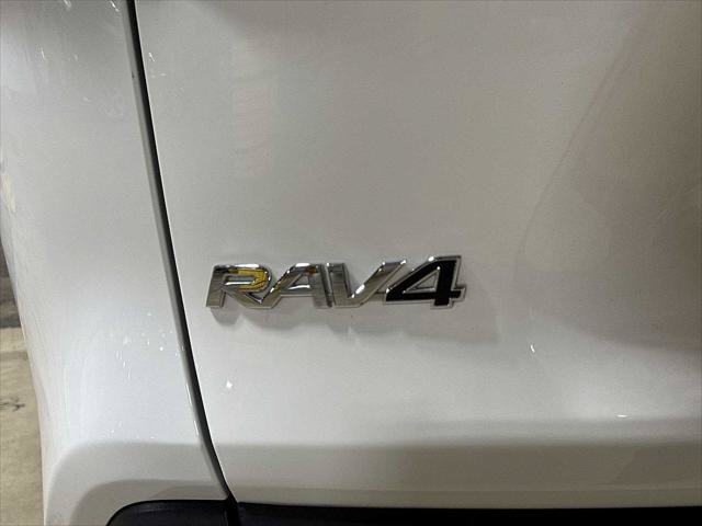 Certified 2025 Toyota RAV4 XLE AWD/4WD image 25