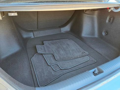 Certified 2025 Honda Accord SE image 18
