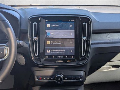 Used 2023 Volvo C40 P8 Recharge Ultimate image 16