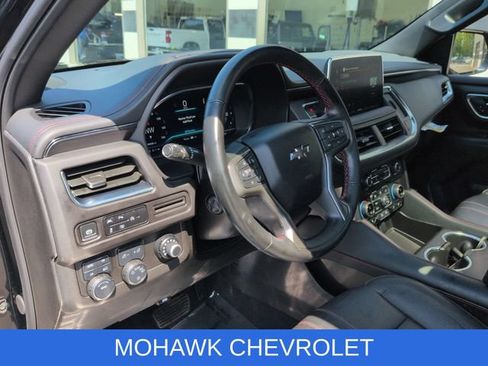Used 2024 Chevrolet Tahoe RST w/ Luxury Package AWD/4WD image 10