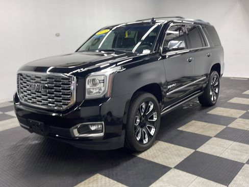 Used 2019 GMC Yukon Denali w/ Denali Ultimate Package AWD/4WD image 1