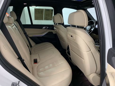 Used 2021 BMW X5 xDrive40i w/ Premium Package AWD/4WD image 40