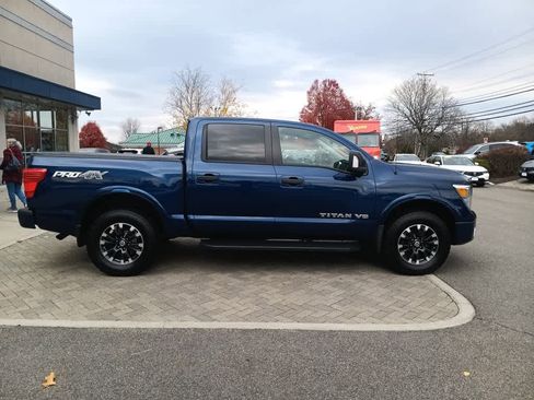 Used 2019 Nissan Titan PRO-4X w/ Pro-4x Convenience Package image 7