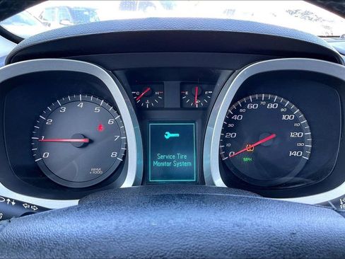 Used 2017 Chevrolet Equinox Premier w/ Enhanced Convenience Package image 12