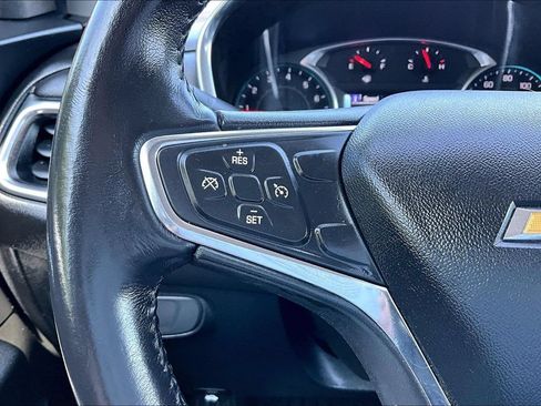 Used 2018 Chevrolet Equinox LT w/ Sun & Infotainment Package AWD/4WD image 11